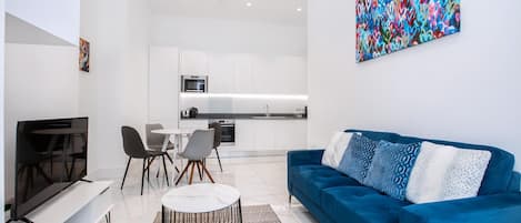 Apartment (Stylish Harley Street Apartment) | Living room