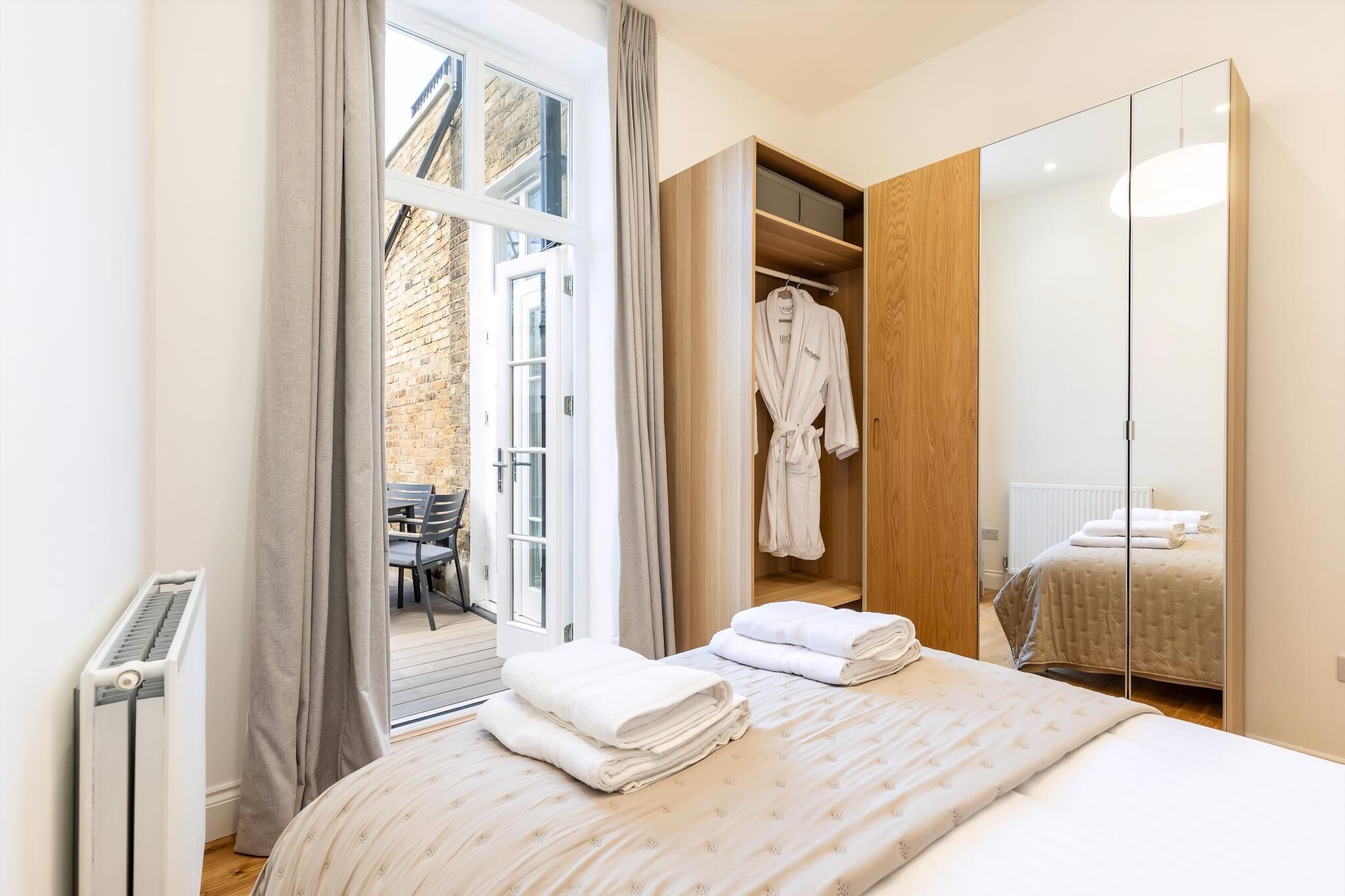Departamento (Bright & Elegant Chelsea Getaway: Pri) | 2 habitaciones y wifi gratis 
