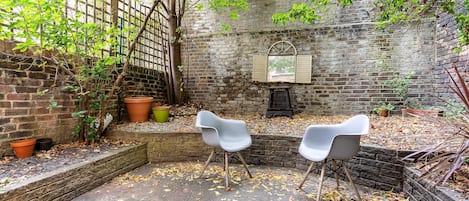 아파트 (Quaint Fulham Retreat: Cozy 1-Bedroom) | 테라스/파티오