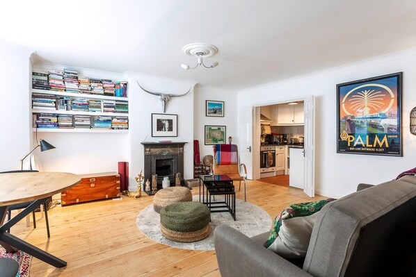 アパートメント (Quaint Fulham Retreat: Cozy 1-Bedroom) | リビング�ルーム