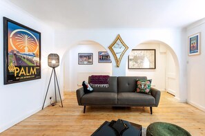 アパートメント (Quaint Fulham Retreat: Cozy 1-Bedroom) | リビング エリア