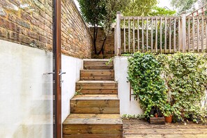 Exterior - Beautiful Modern 4BR House in Central London (London)