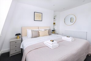 Apartment (Stylish Three-Bed Flat in Marylebone) | 3 bedrooms, free WiFi - Stylish Three-bed Flat in Marylebone (London)