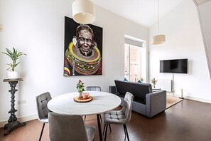 Apartment (Stylish Camden Flat Near Markets & Tu) | Living room