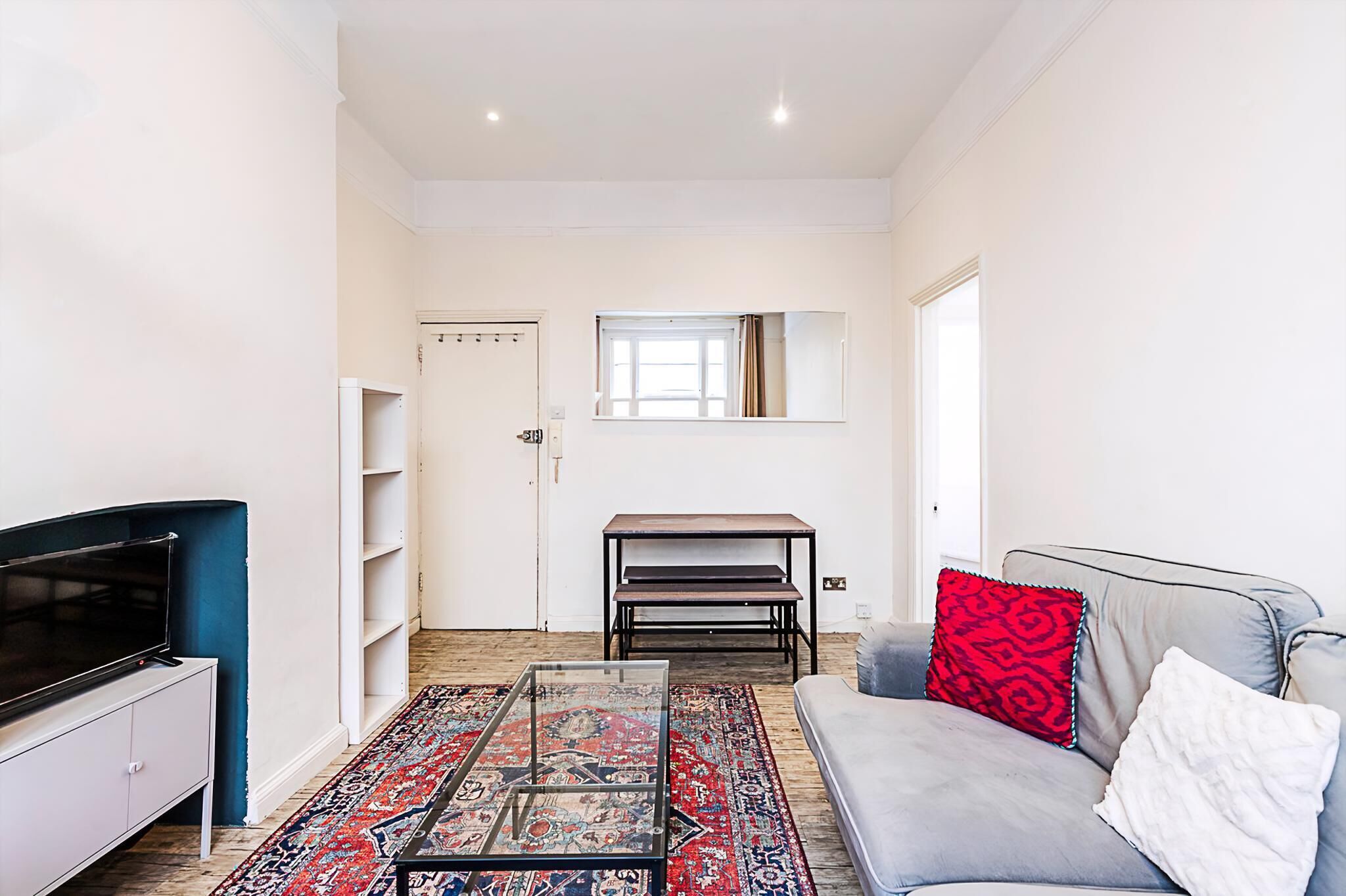 Apartment (Central London 3 Bed Gem near Oxford ) | Living room