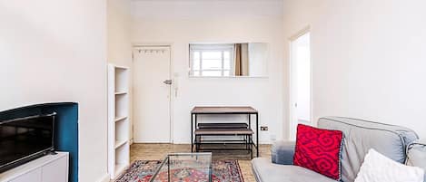 Apartment (Central London 3 Bed Gem near Oxford ) | Living room