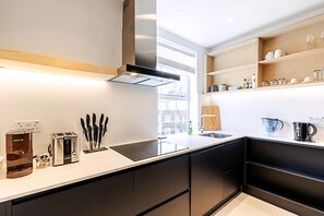 Apartment (Stylish East London Flat near Spitalf) | Private kitchen - Fmar (London)