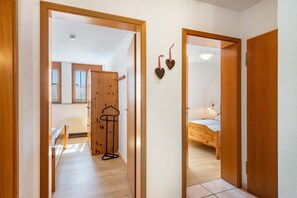 2 chambres, accès au Wi-Fi (inclus), literie fournie