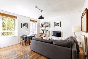Exterior - Sich - Warm & Inviting Flat by Liverpool Street (London)