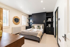 アパートメント (Stylish Shepherd's Bush Flat with Pat) | 2 室のベッドルーム、WiFi (無料)
