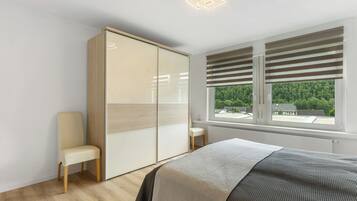 1 bedroom, iron/ironing board, free WiFi, bed sheets