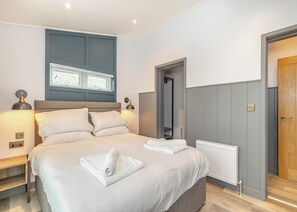 2 bedrooms - 2 bedroom accommodation in Caerwys (Caerwys)