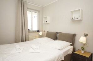 1 bedroom, free WiFi - Vacation apartment in Göhren with free use of the swimming pool in Sellin - Villa Karola (Göhren (Ostseebad))