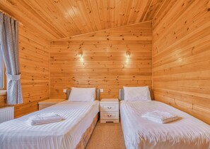 2 bedrooms