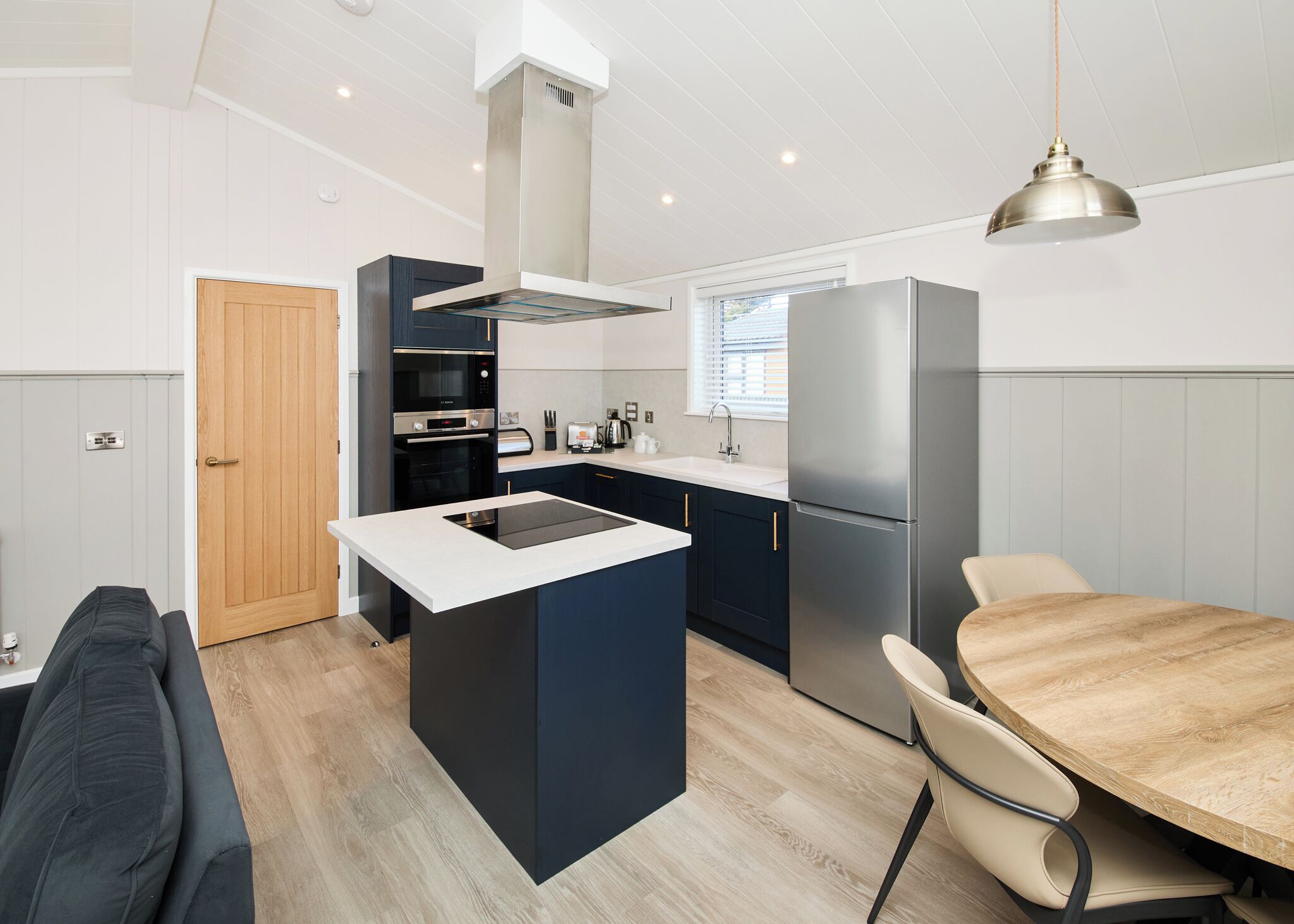 Fridge, oven, stovetop, toaster