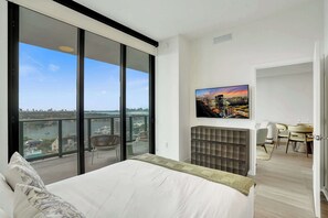 1 soverom, strykejern/-brett, reiseseng for barn og wi-fi