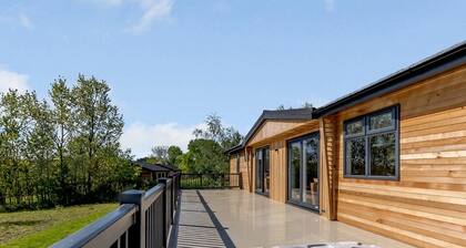 Ettington Lodge Premier