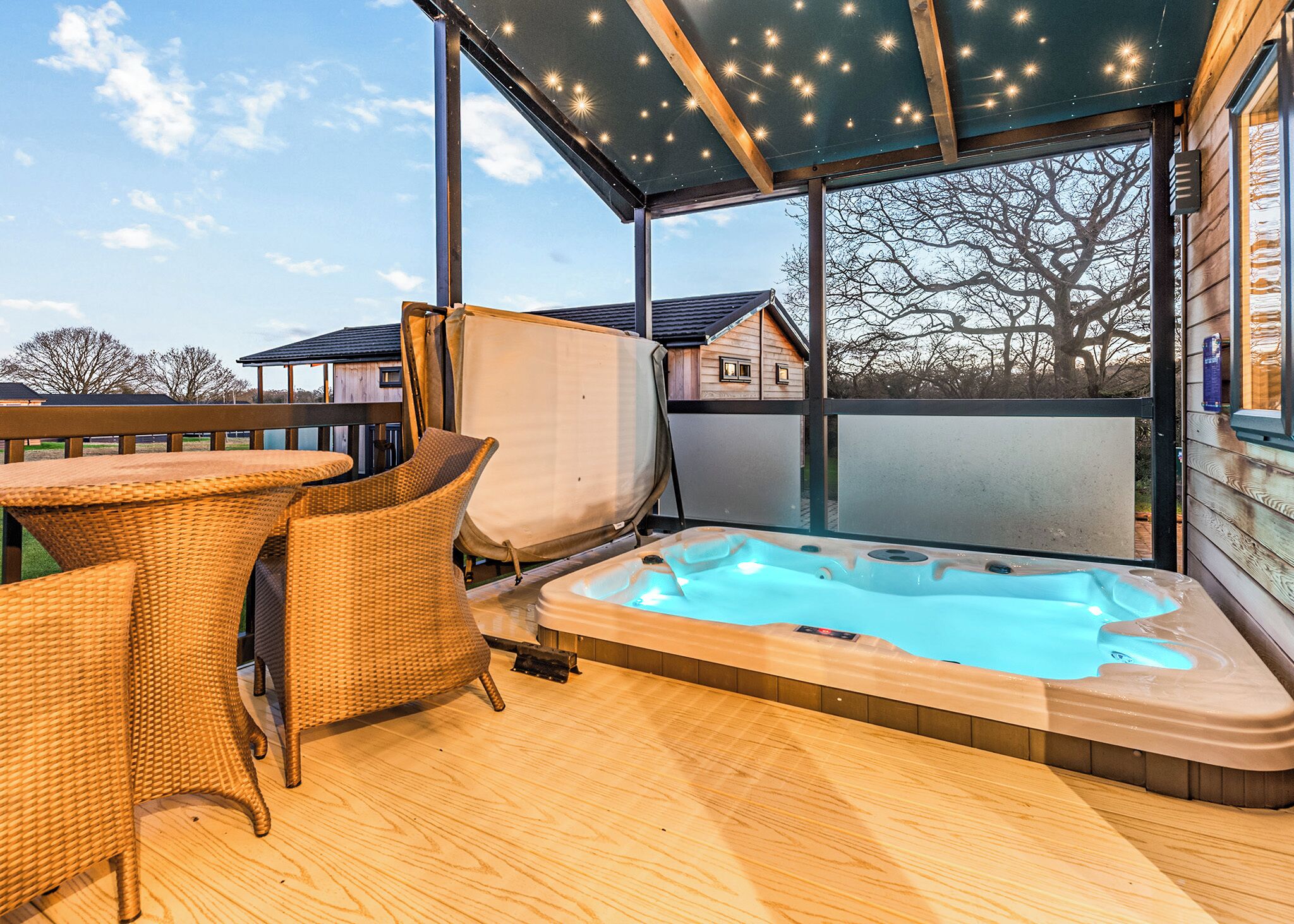 Bain à remous extérieur