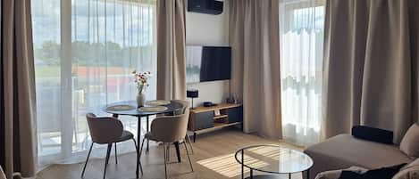 Appartement Supérieur, balcon | Coin séjour