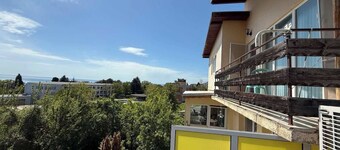 Oceonviev Retreat