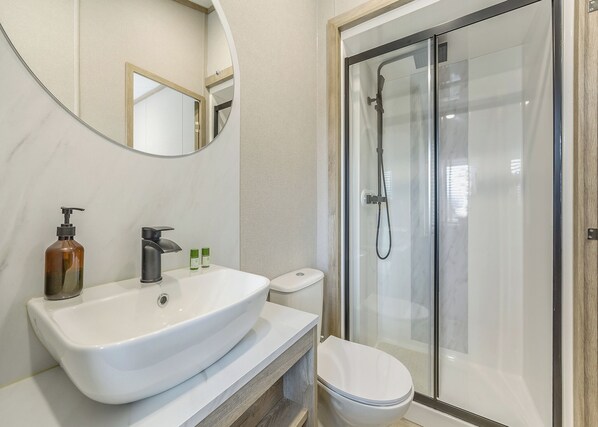 Unclassified image, 1 of 15, button - 2 bedroom accommodation in Woodhall Spa (Woodhall Spa)