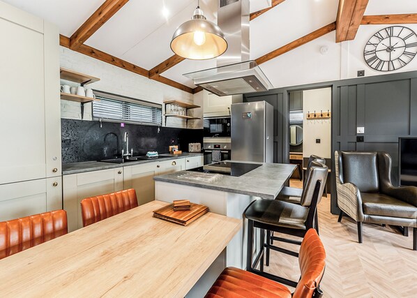 Billede uden beskrivelse, 1 af 18, knap