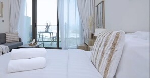 Fer et planche à repasser, Wi-Fi gratuit, draps fournis