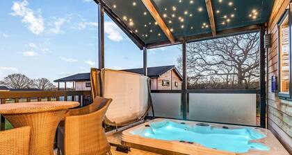 Loxley Lodge Premier