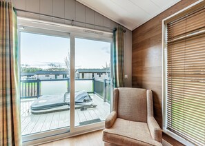 Interior - Loxley Lodge Premier (Snitterfield, Stratford Upon Avon)