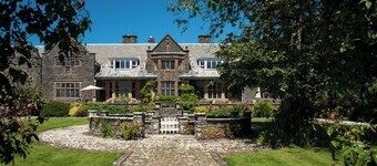 Affinity @ Pickwell Manor - huge space for 7 people in a beautiful manor house