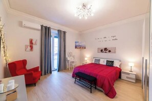 2 chambres, fer et planche à repasser, lit parapluie, Wi-Fi gratuit