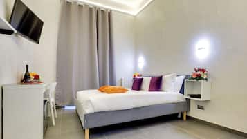 经典双人房 | 办公桌、免费 WiFi