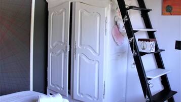 5 chambres, fer et planche Ă repasser, Wi-Fi gratuit, draps fournis