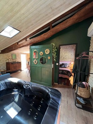 1 chambre, Wi-Fi gratuit, draps fournis