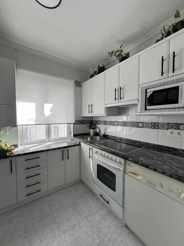 Piso acogedor cerca del centro. Vut 09/681