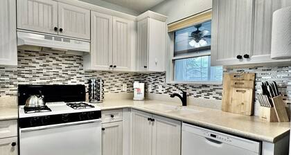 1/1 Villa in The Village of Santiago