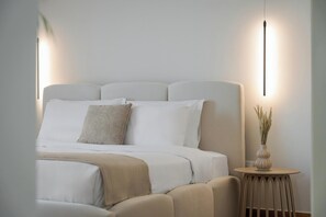 Deluxe Apartment, Balcony, Sea View | Egyptian cotton sheets, premium bedding, memory foam beds, in-room safe