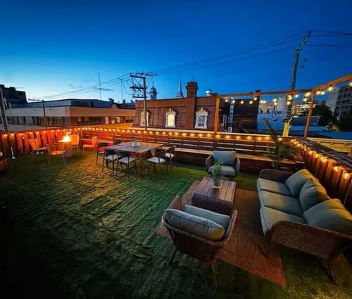 Loft Big Bear / 4 en 1  Centre-Ville Quebec
