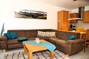 Living area - Apartment with balcony in paradise (Bad Lauterberg im Harz)