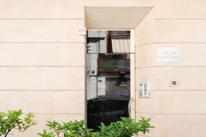 House - Levante 65 by Wonderful Italy (Bari)