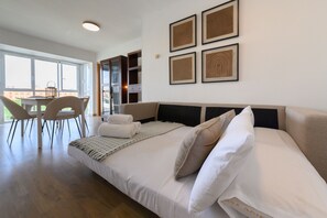 Bügeleisen/Bügelbrett, kostenloses WLAN