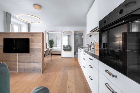 Design Apartment, 2 Bedrooms, City View | Private kitchen | Fridge, oven, stovetop, dishwasher