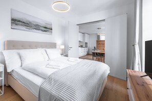 Design Apartment, 2 Bedrooms, City View | Laptop workspace, blackout drapes, soundproofing, iron/ironing board - VISIMO Apartments Chur (Chur)