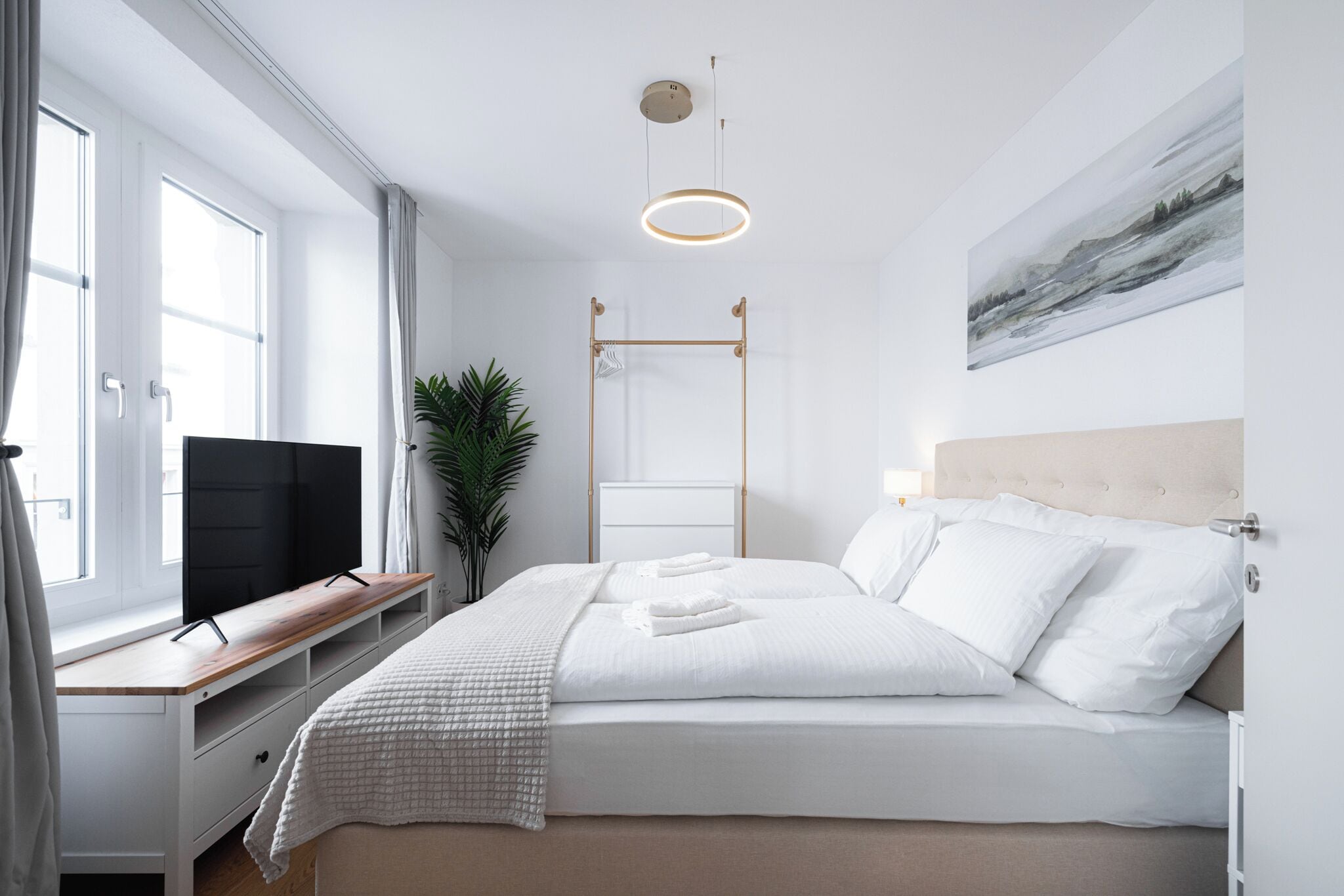 Design-Apartment, 2 Schlafzimmer, Stadtblick | Laptopgeeigneter Arbeitsplatz, Verdunkelungsvorhänge