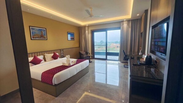 In-room safe, desk, laptop workspace, iron/ironing board - Pride Resort Jodhpur (Jodhpur)