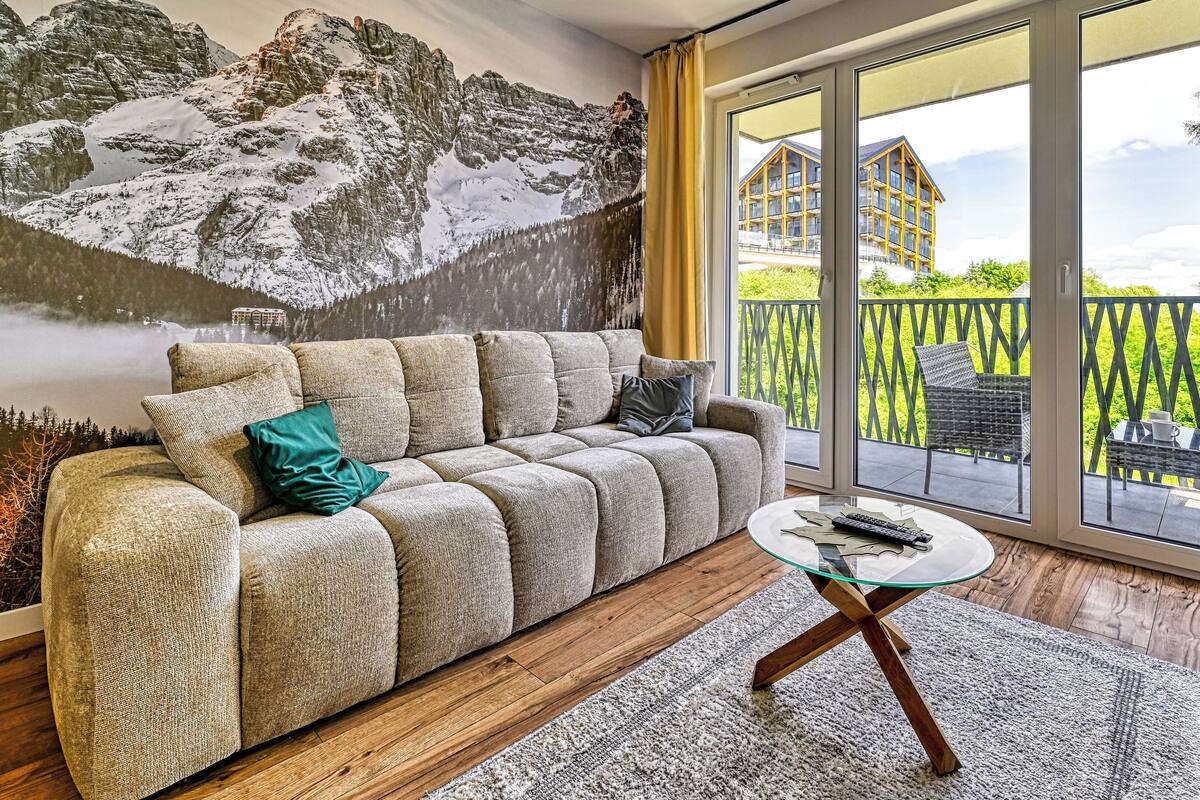 Appartement (28) | Aire de séjour | Téléviseur à écran plat