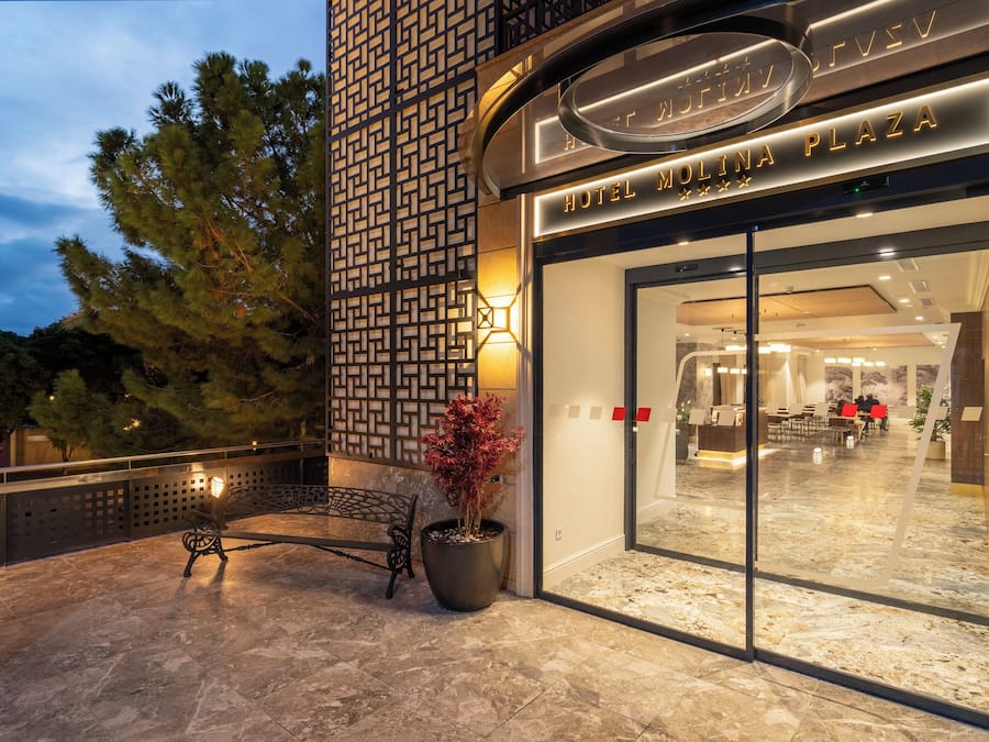 Fachada de la propiedad