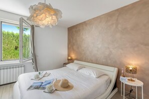 2 makuuhuonetta, ilmainen Wi-Fi, vuodevaatteet