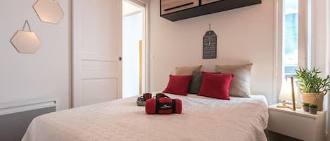 2 bedrooms