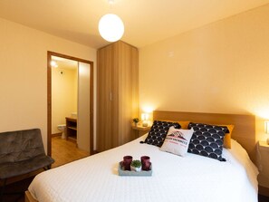 2 bedrooms, free WiFi